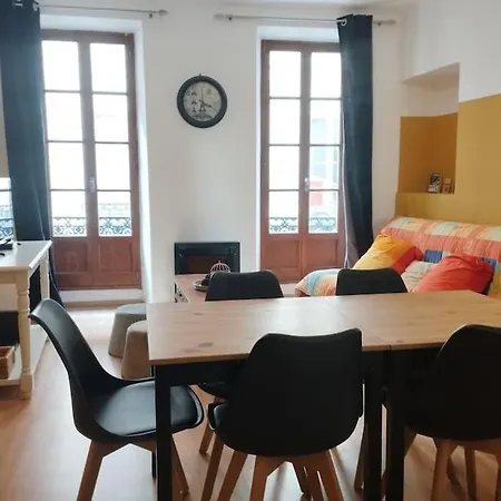 Appartement En Plein Centre. Carpentras Extérieur photo