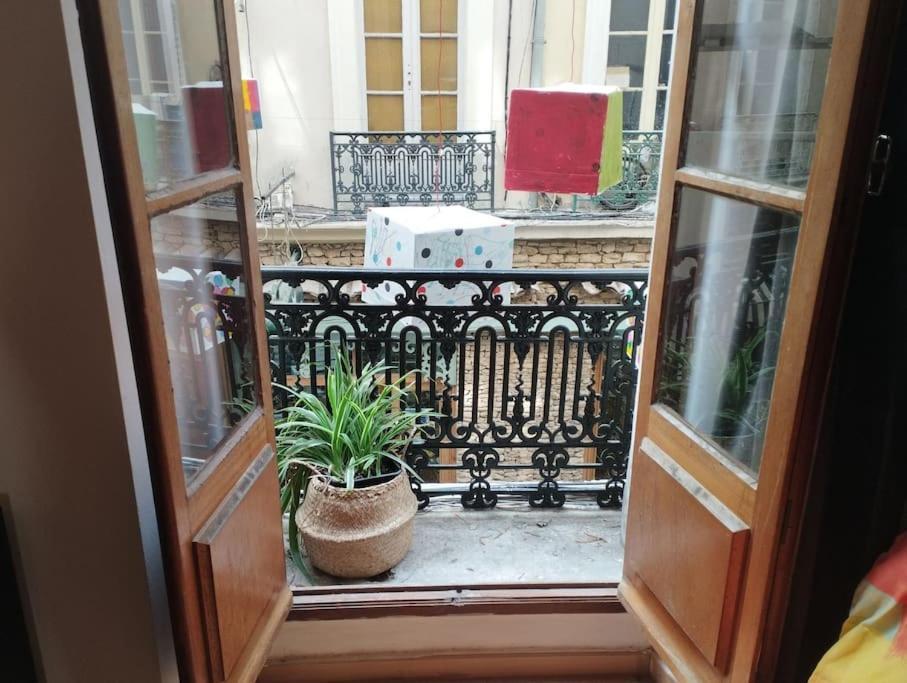 Apartment En Plein Centre. Carpentras